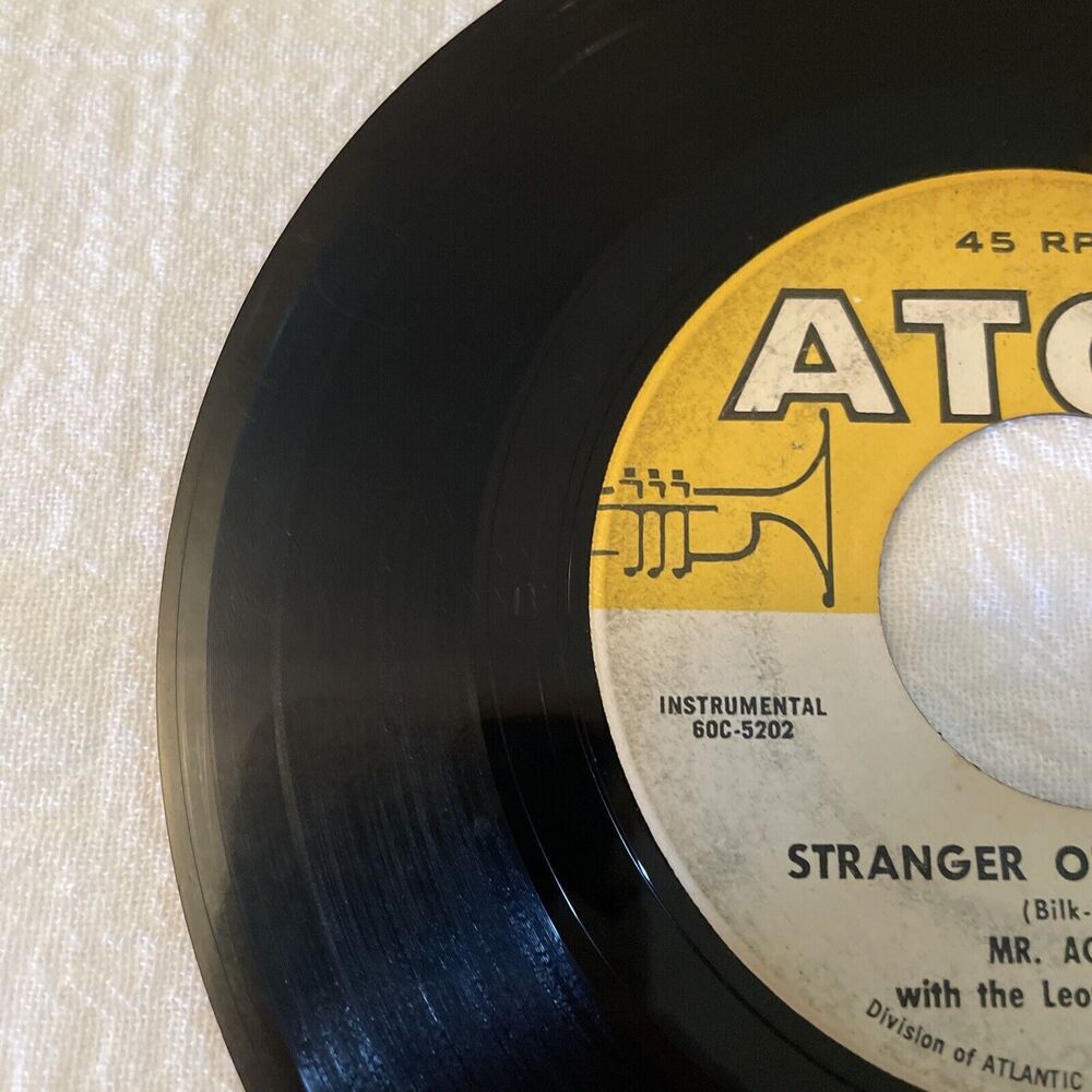 Mr. Acker Bilk Stranger On The Shore/Cielito Lindo 45RPM Atco Records 1962 - Picture 10 of 12